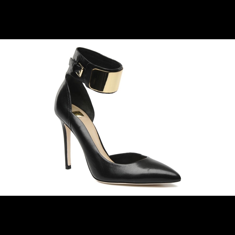 Black Stiletto